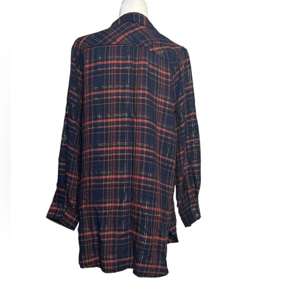 Miss Me Women's Plaid Button Down Shirt size medium - Picture 3 of 9